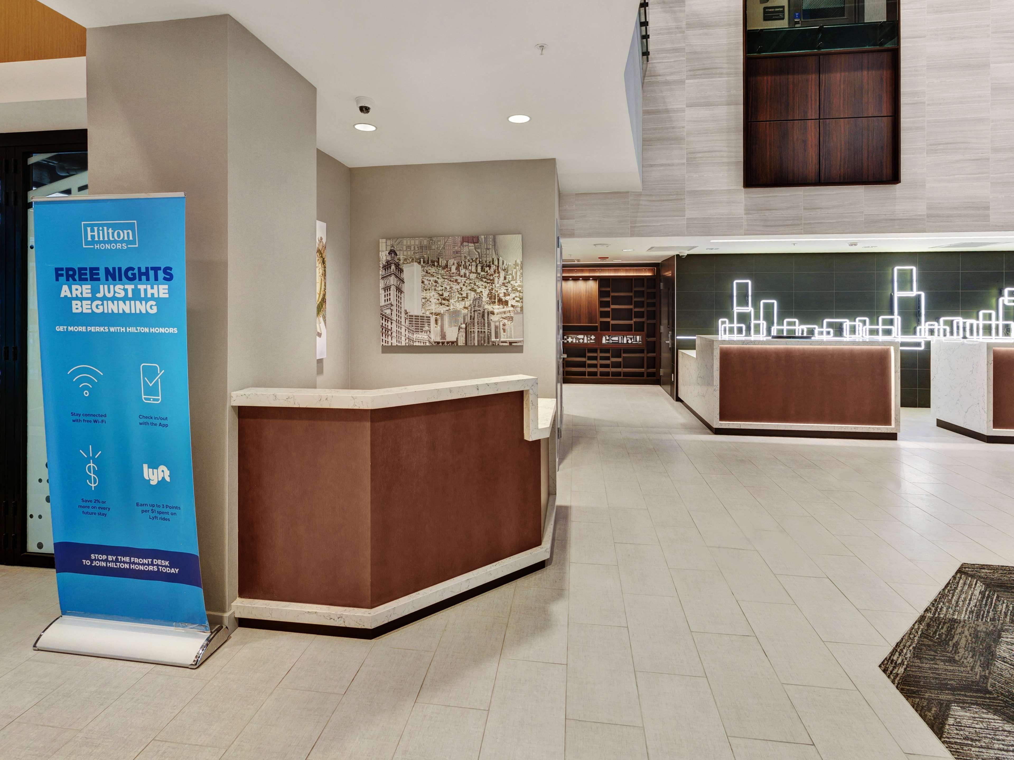 Hampton Inn & Suites Chicago-Downtown Eksteriør billede