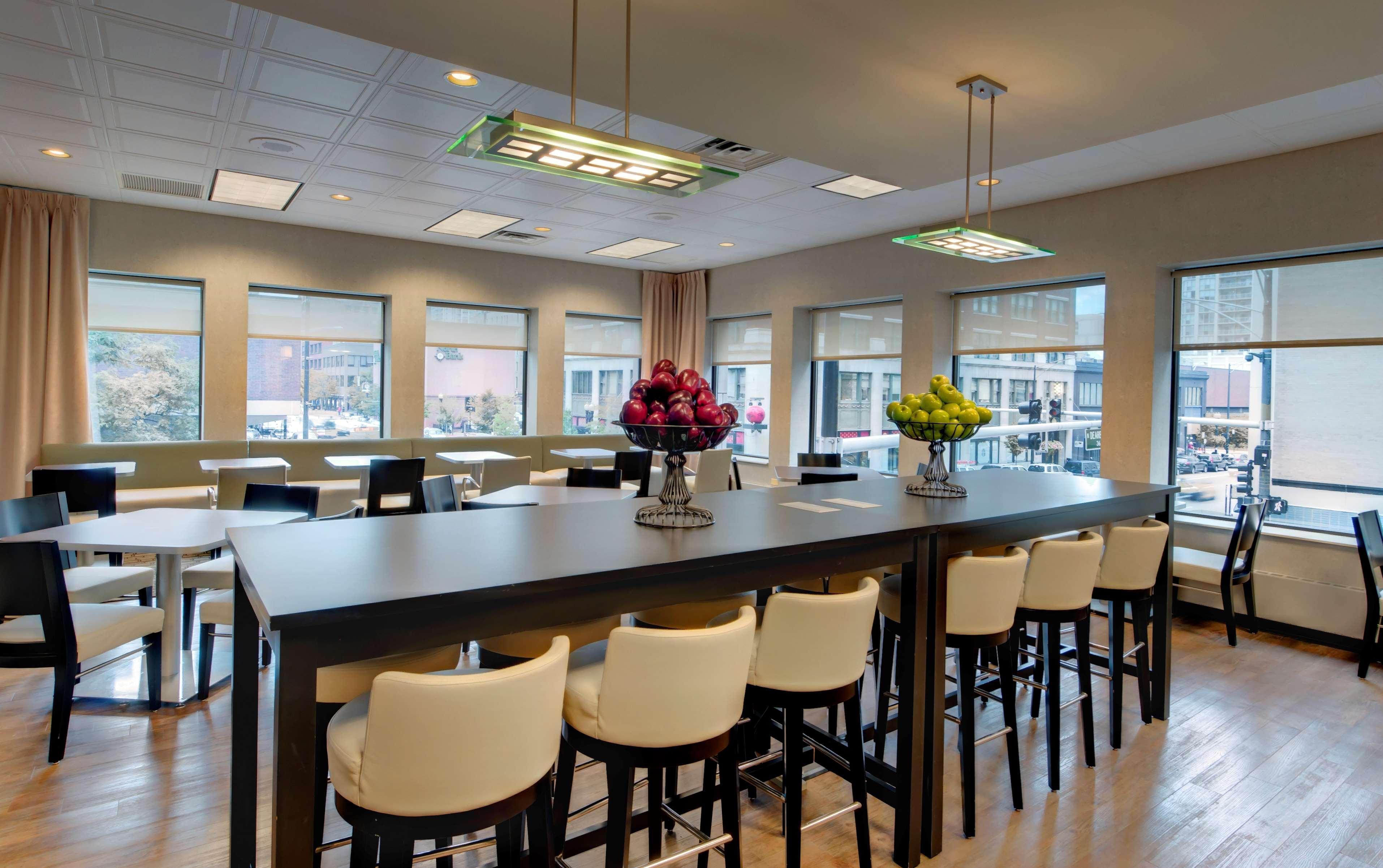 Hampton Inn & Suites Chicago-Downtown Restaurant billede